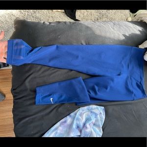 Nike leggings